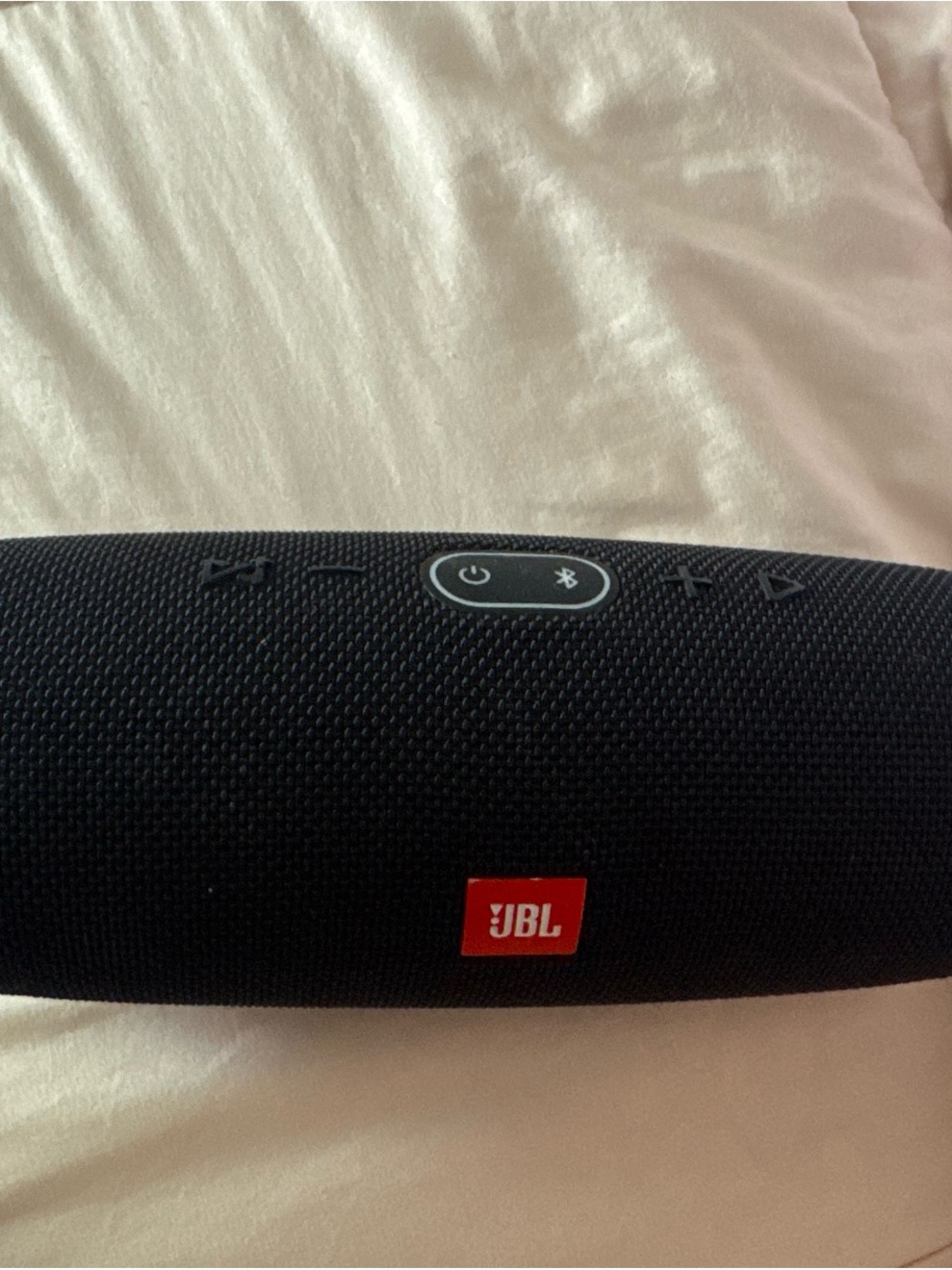JBL Charge 4